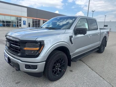 New 2026 Ford F150 XLT w/ Equipment Group 302A MID AWD/4WD image 7