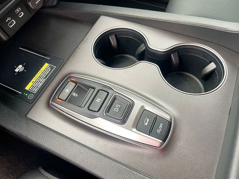 Used 2024 Honda Passport EX-L image 16