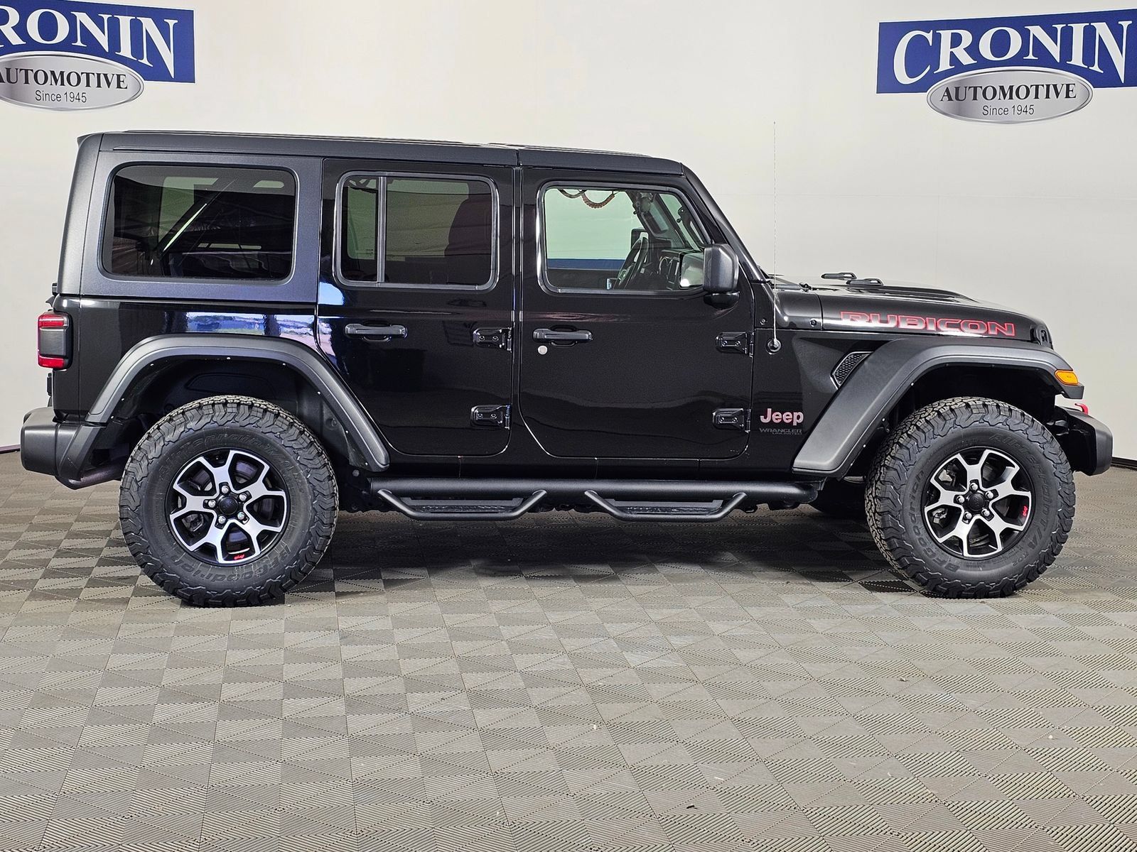 Used 2021 Jeep Wrangler Unlimited Rubicon w/ LED Lighting Group AWD/4WD image 31