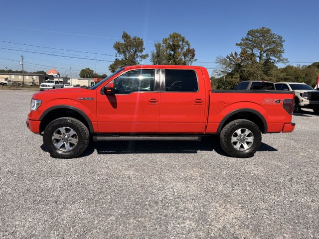 Used 2014 Ford F150 FX4 w/ Equipment Group 402A Luxury AWD/4WD image 2