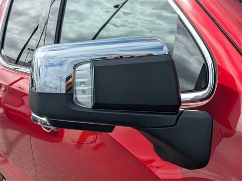 New 2026 GMC Sierra 1500 SLT w/ SLT Premium Plus Package image 12