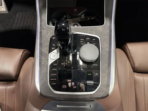 Used 2022 BMW X5 xDrive45e w/ M Sport Package image 34