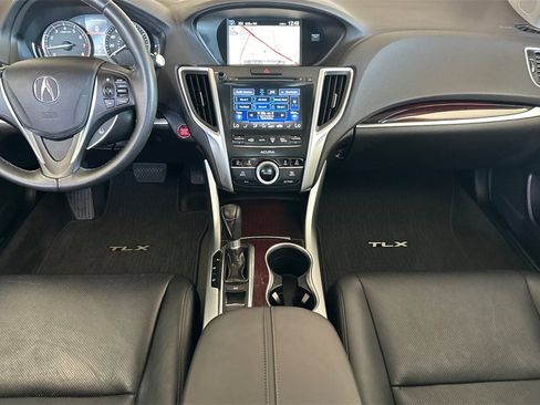 Used 2015 Acura TLX w/ Technology Package image 10