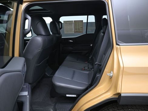 Used 2025 Toyota Land Cruiser w/ Premium Package image 33