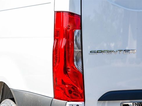 New 2025 Mercedes-Benz Sprinter 2500 image 8