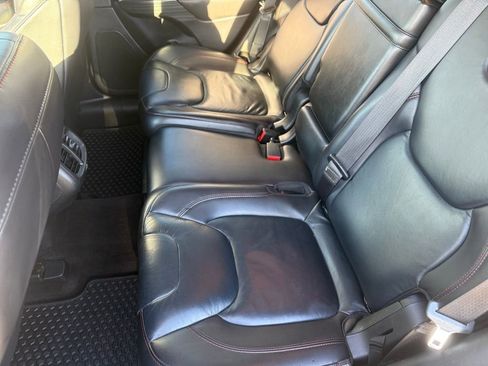 Used 2016 Jeep Cherokee Trailhawk w/ Comfort/Convenience Group image 33