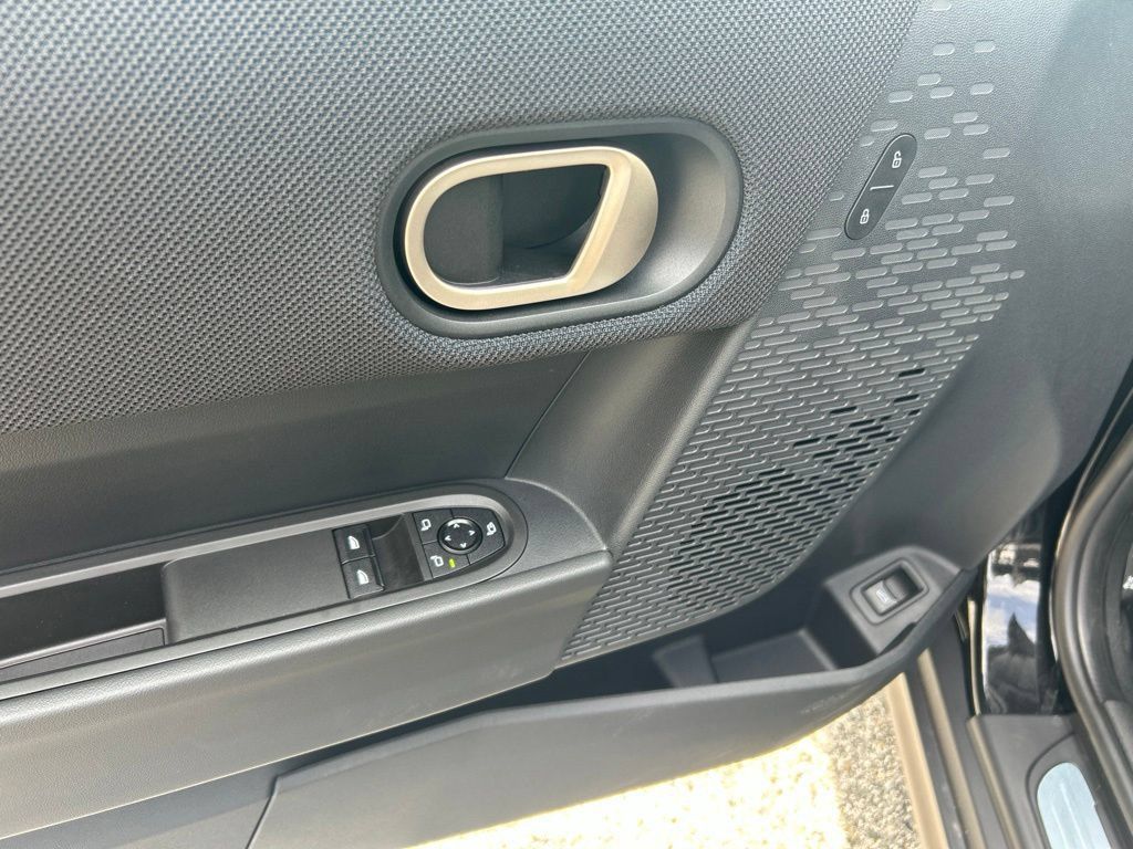 New 2027 MINI Cooper 2-Door Hardtop FWD image 19