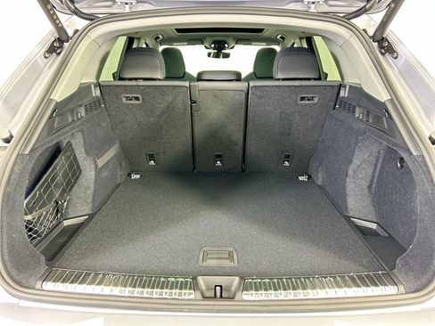 Certified 2025 Audi Q5 Premium w/ Premium Plus AWD/4WD image 27