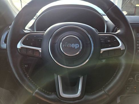 Used 2018 Jeep Compass Latitude w/ Popular Equipment Group AWD/4WD image 19