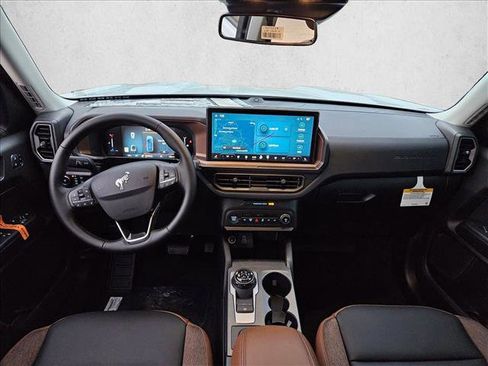 New 2026 Ford Bronco Sport Outer Banks w/ Outer Banks Tech Package+ AWD/4WD image 11