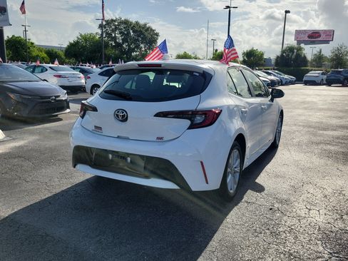 Used 2025 Toyota Corolla SE FWD image 12