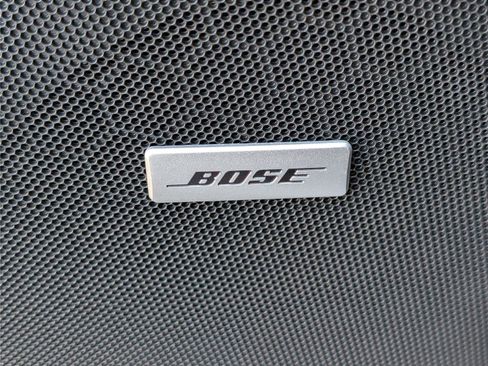 New 2026 Chevrolet Suburban Premier image 19