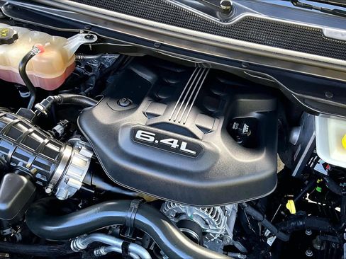 Used 2022 Jeep Grand Wagoneer Series II w/ Premium Group II image 30