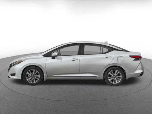 Used 2025 Nissan Versa SV FWD image 3