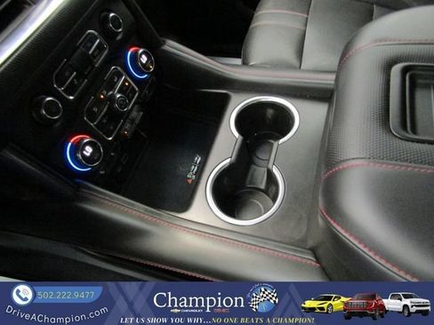 Used 2022 Chevrolet Suburban RST w/ Luxury Package RWD image 40