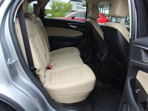 Used 2020 Ford Edge SEL AWD/4WD image 23