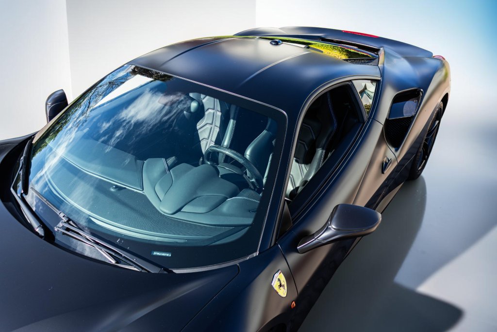 Certified 2018 Ferrari 488 GTB RWD image 31