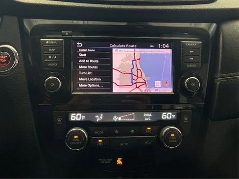 Used 2018 Nissan Rogue SL image 28