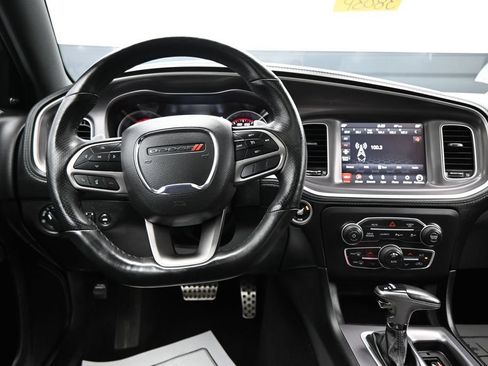 Used 2022 Dodge Charger Scat Pack RWD image 15