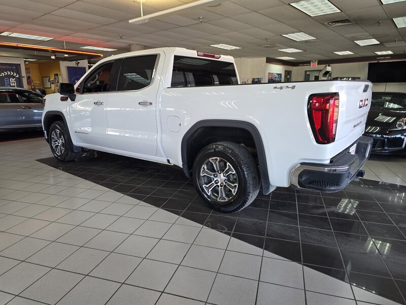 Used 2025 GMC Sierra 1500 SLT AWD/4WD image 8