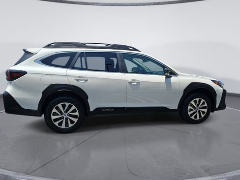 Certified 2025 Subaru Outback Premium AWD/4WD image 2