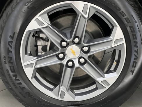Used 2025 Chevrolet Blazer LT FWD image 65