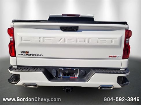 Used 2023 Chevrolet Silverado 1500 RST w/ Z71 Off-Road Package image 4