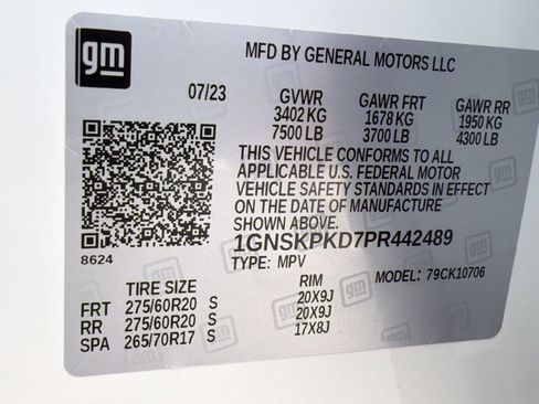 Used 2023 Chevrolet Tahoe Z71 w/ Luxury Package image 20