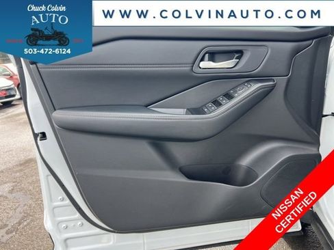 Certified 2026 Nissan Rogue SL AWD/4WD image 14