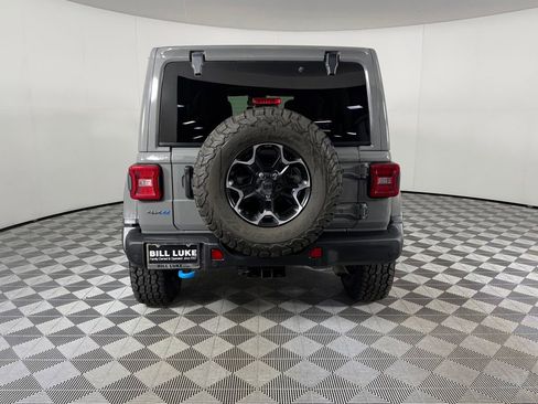 Used 2021 Jeep Wrangler Unlimited Rubicon 4xe w/ Steel Bumper Group AWD/4WD image 8