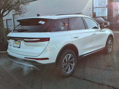 New 2026 Lincoln Corsair Premiere AWD/4WD image 6