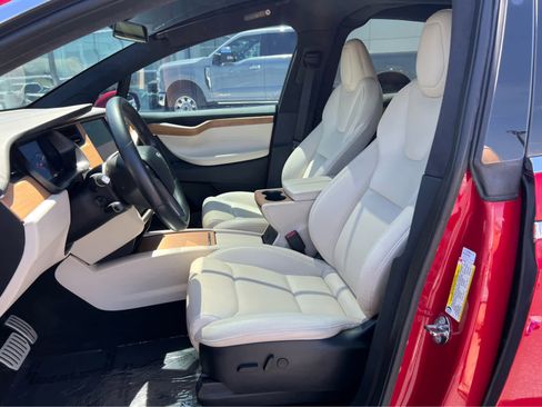 Used 2020 Tesla Model X Performance AWD/4WD image 26