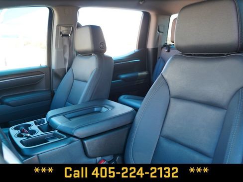 Used 2025 GMC Sierra 1500 SLT RWD image 23