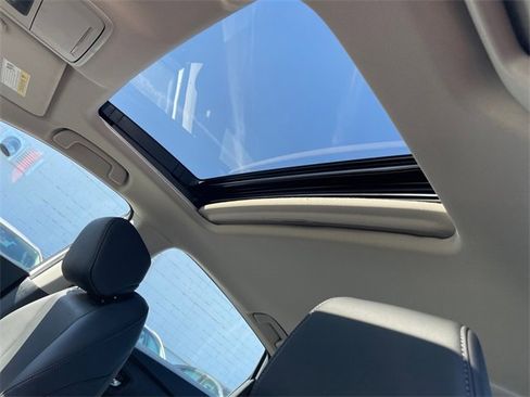 Used 2023 Honda Accord EX-L image 16