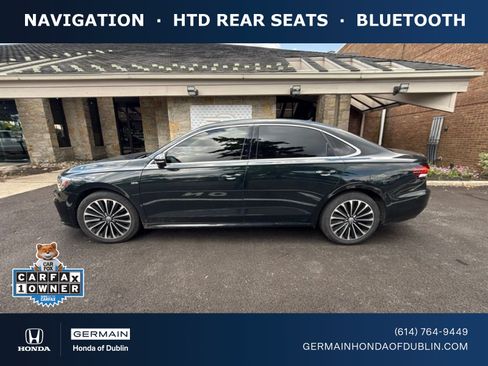 Used 2022 Volkswagen Passat 2.0T FWD image 1