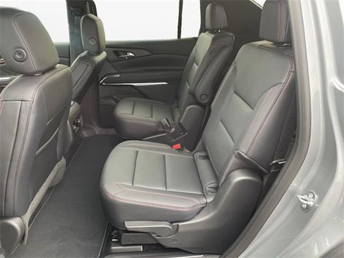 New 2026 Chevrolet Traverse Z71 w/ Driver Confidence Package image 13