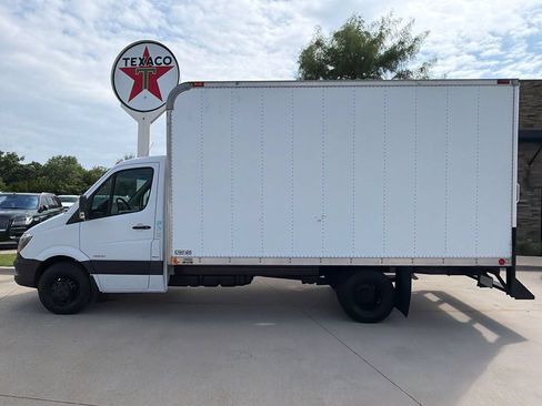 Used 2015 Mercedes-Benz Sprinter 3500 image 3