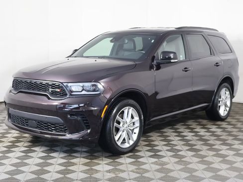 Used 2025 Dodge Durango GT AWD/4WD image 12