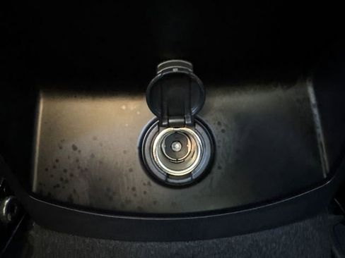 Used 2025 Kia Sorento EX w/ EX Panoramic Sunroof Package image 16