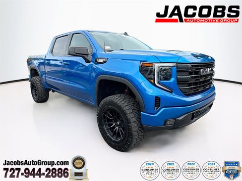 Used 2023 GMC Sierra 1500 Elevation image 1