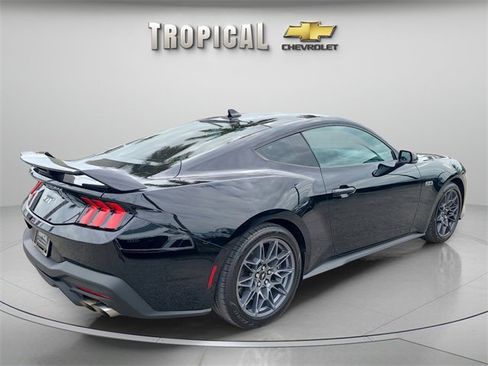 Used 2024 Ford Mustang GT Premium w/ GT Performance Package image 5