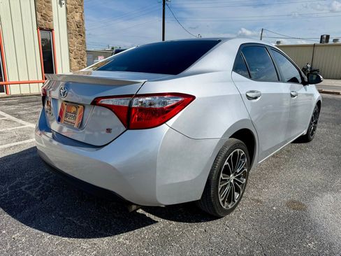 Used 2015 Toyota Corolla S image 3