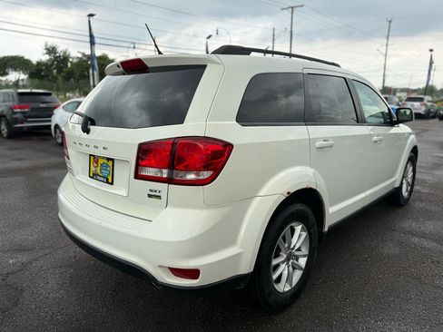 Used 2015 Dodge Journey SXT w/ Flexible Seating Group FWD image 5