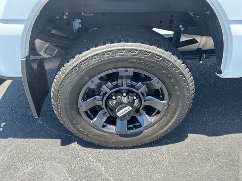Certified 2025 Ford F350 XL w/ STX Appearance Package AWD/4WD image 17