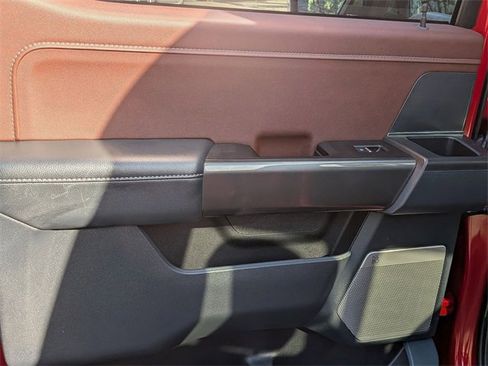 Used 2022 Ford F150 Lariat w/ Equipment Group 502A High image 28