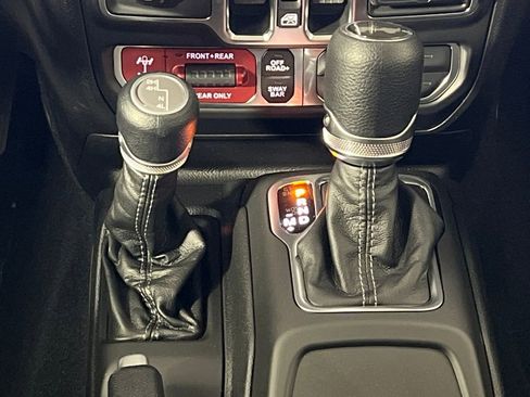 New 2026 Jeep Wrangler Unlimited Rubicon image 13