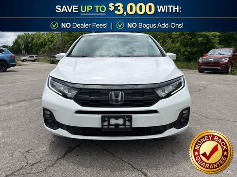 Used 2025 Honda Odyssey EX-L image 2