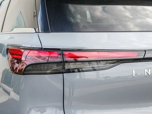 Certified 2026 INFINITI QX60 Luxe w/ Cargo Package FWD image 7