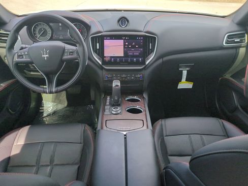 New 2024 Maserati Ghibli Modena Ultima Q4 image 13