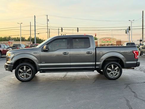 Used 2017 Ford F150 XLT w/ Equipment Group 302A Luxury AWD/4WD image 7